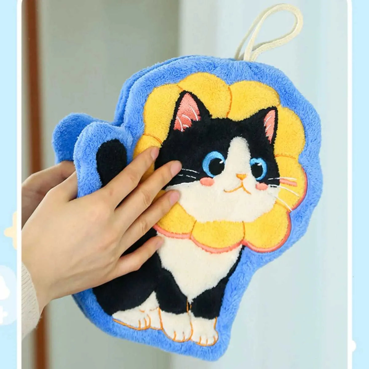 Cat Hand Towels with Hanging Loop – Microfiber Absorbent Bathroom Towels